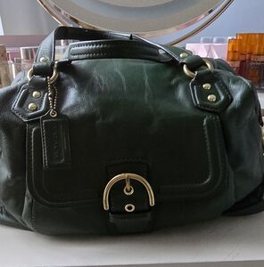 Elegant Green Leather Handbag